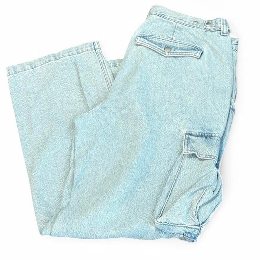 Madewell low slung straight, cargo jeans (size 31)